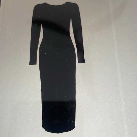NWT BODYCON BASIC BLACK DRESS - Picture 11 of 12
